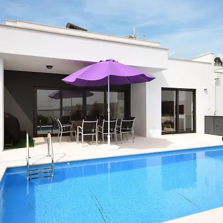 Holiday home Modern With Private Swimming Pool *