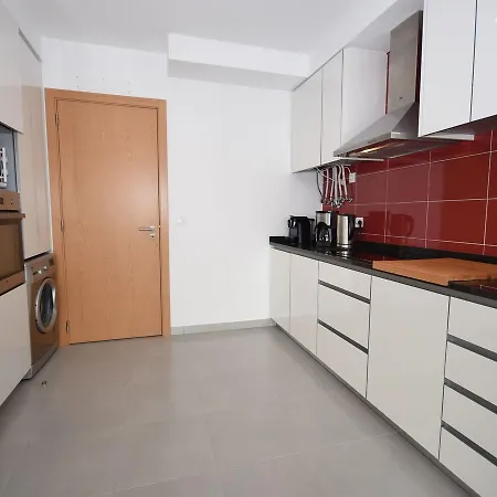 Σπίτι διακοπών Modern With Private Swimming Pool *
